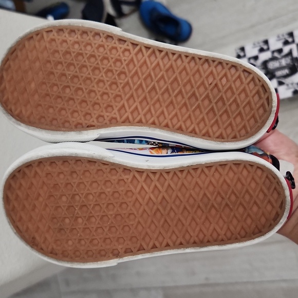 EUC  Vans X One Piece, Sk8-Hi Zip, Punk Hazard Toddler 7.5C - Picture 8 of 8